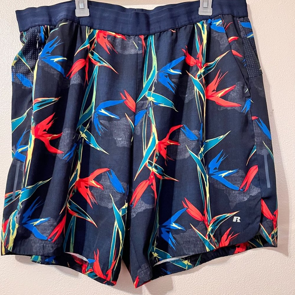 Russell Men's shorts colorful size 2XL (44-46)